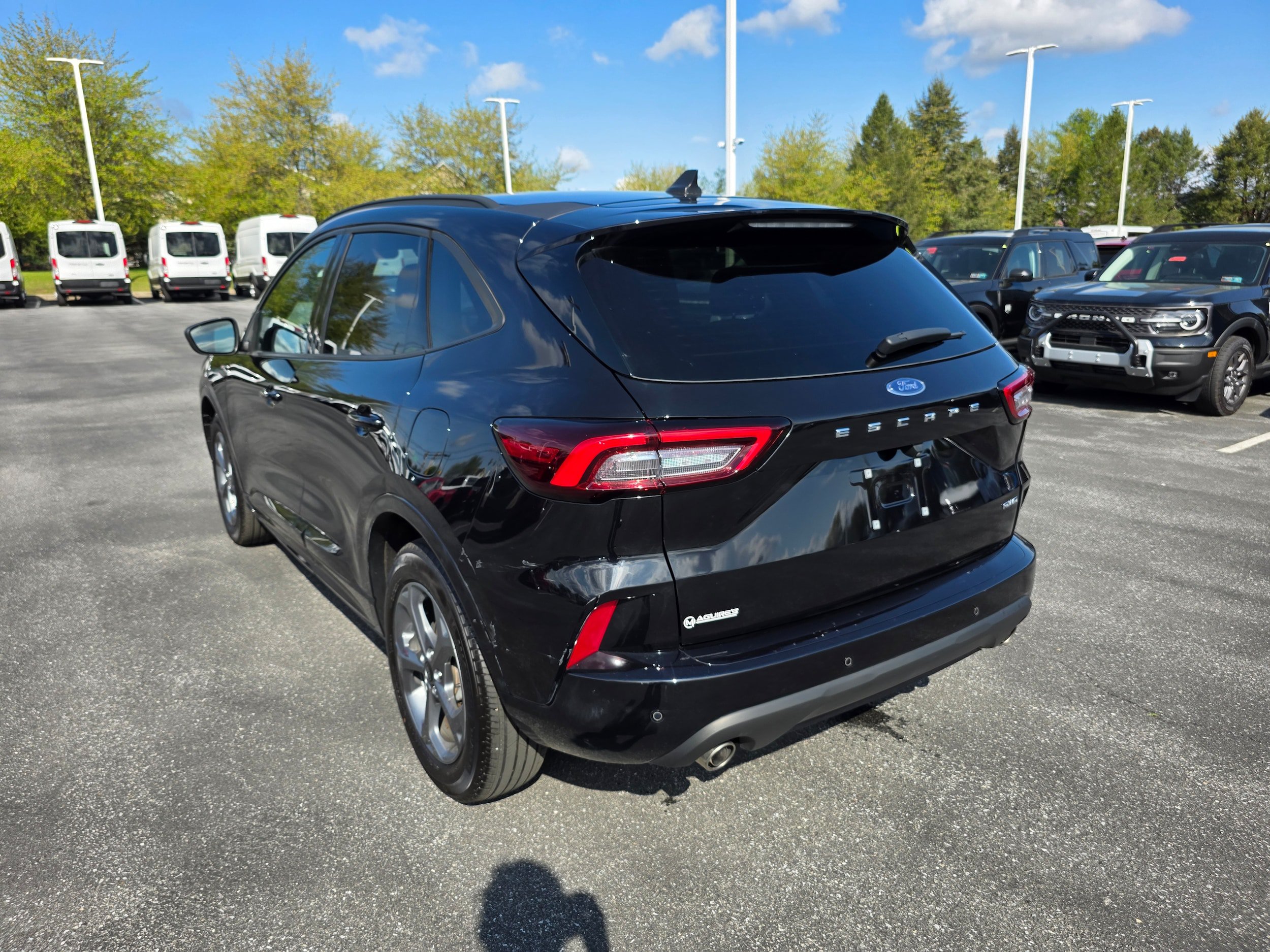 Certified 2024 Ford Escape ST-Line w/ Tech Pack #1 AWD/4WD image 3