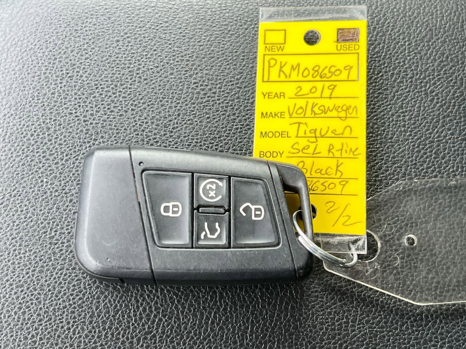 Used 2019 Volkswagen Tiguan SEL Premium R-Line image 34
