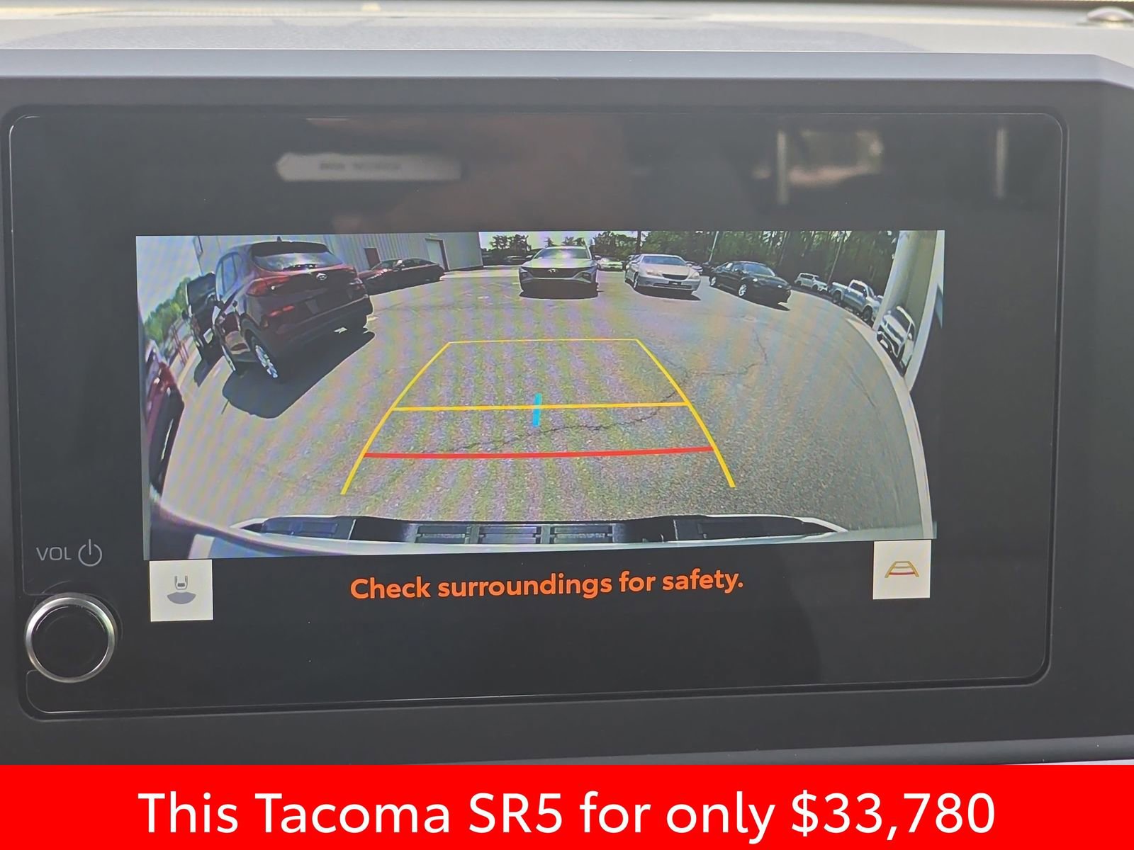 Used 2024 Toyota Tacoma SR5 RWD image 28