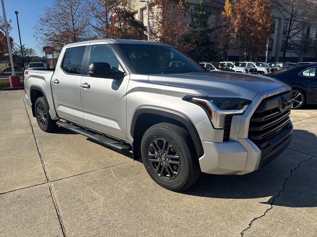 Used 2025 Toyota Tundra SR5 image 9