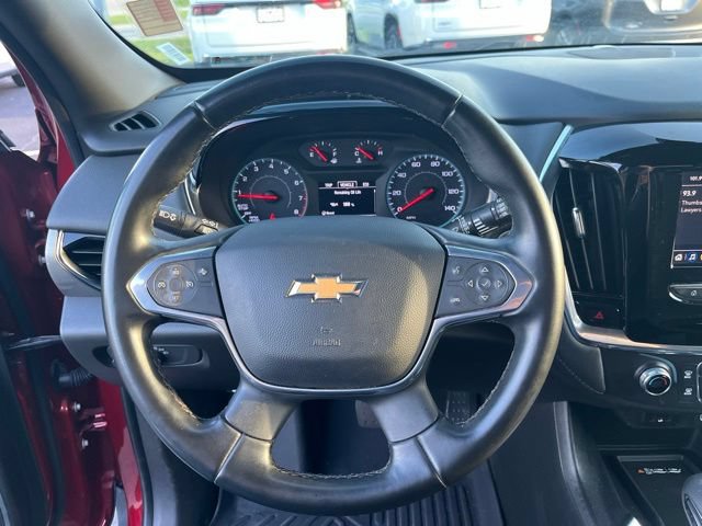 Used 2023 Chevrolet Traverse LT FWD image 18