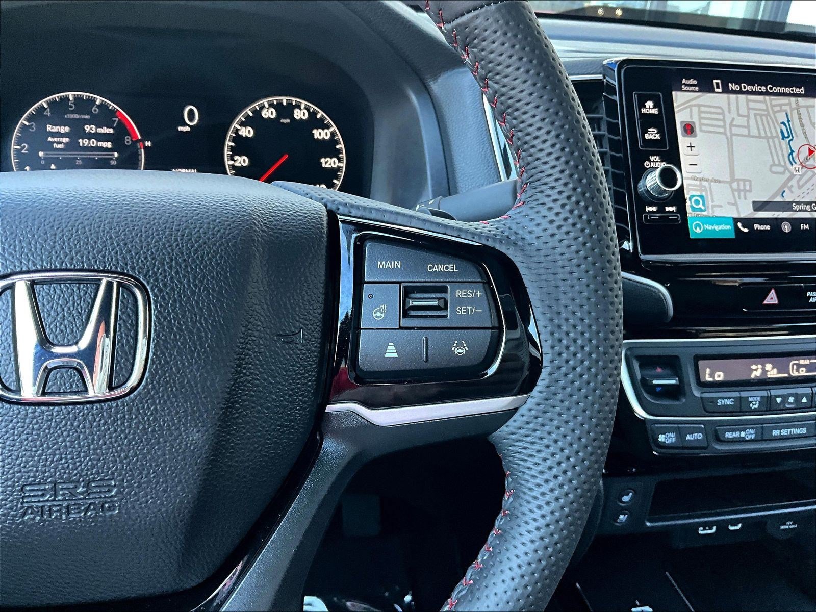 Used 2024 Honda Ridgeline Black Edition image 13