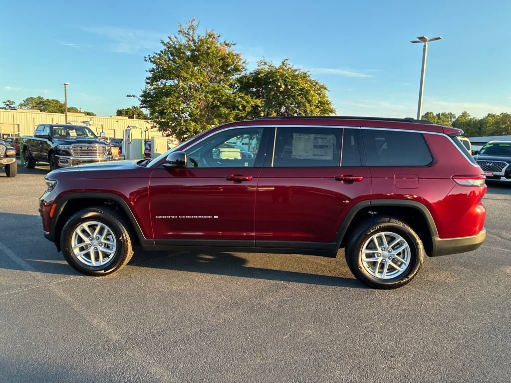 New 2025 Jeep Grand Cherokee L Laredo w/ Luxury Tech Group I AWD/4WD video 2