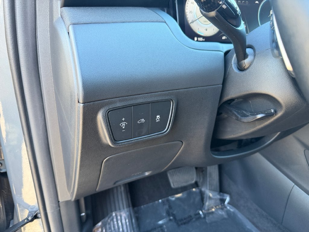 Used 2022 Hyundai Santa Cruz Limited AWD/4WD image 20