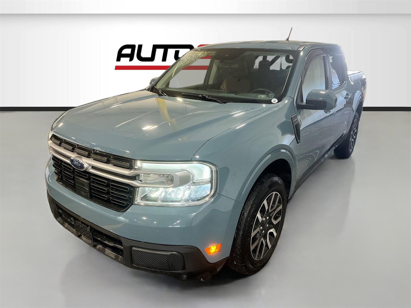 Used 2023 Ford Maverick Lariat w/ Lariat Luxury Package image 3