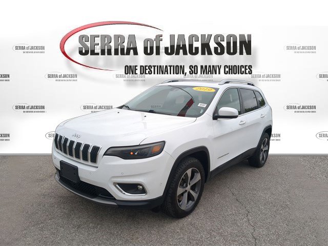 Used 2019 Jeep Cherokee Limited w/ Technology Group image 4
