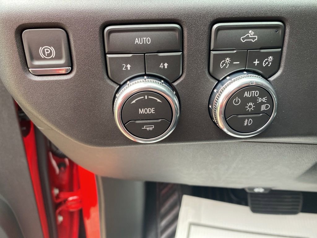 New 2026 GMC Sierra 1500 Elevation image 12