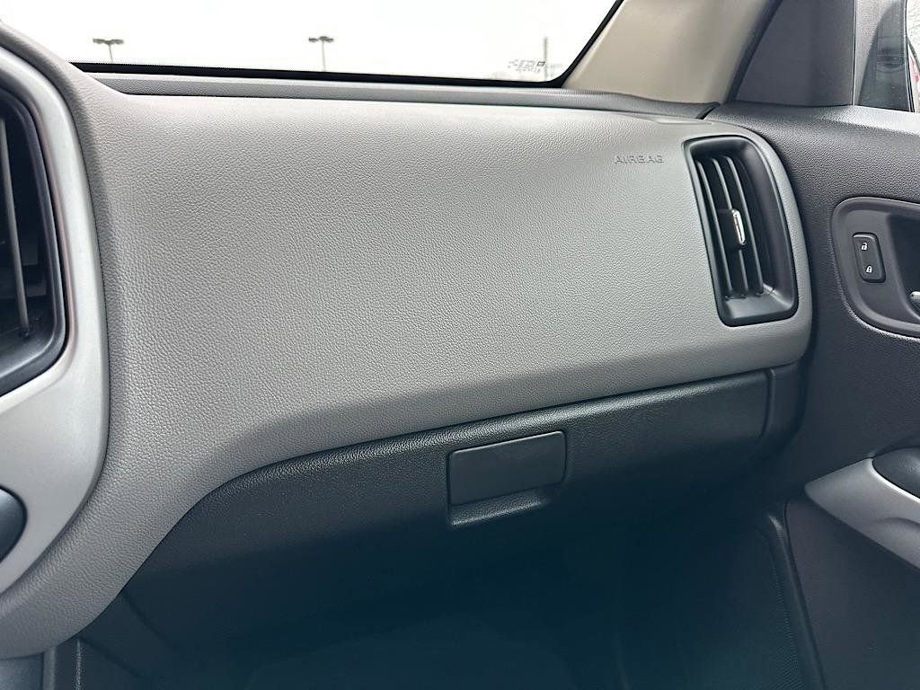 Used 2018 Chevrolet Colorado LT w/ LT Convenience Package image 26