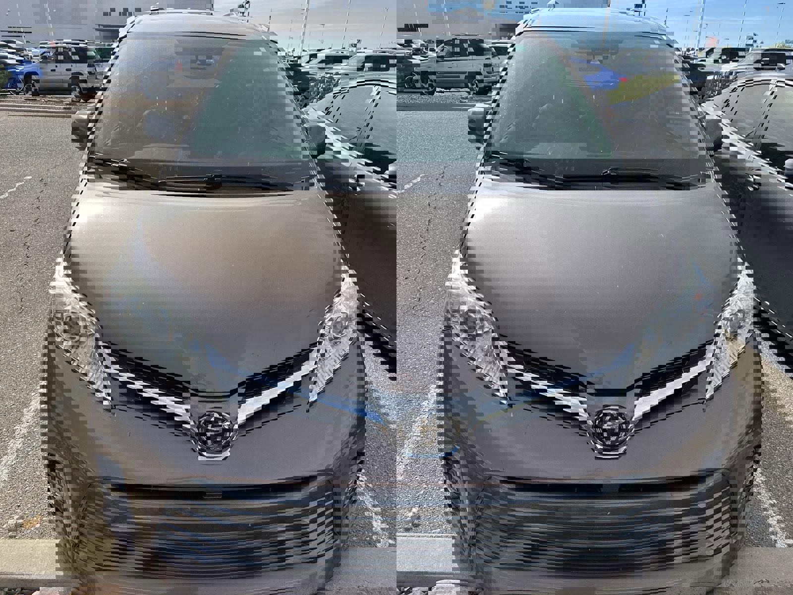 Used 2018 Toyota Sienna XLE w/ XLE Navigation Package image 7