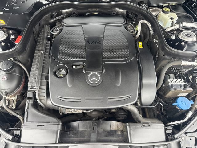 Used 2016 Mercedes-Benz E 350 4MATIC Sedan image 28