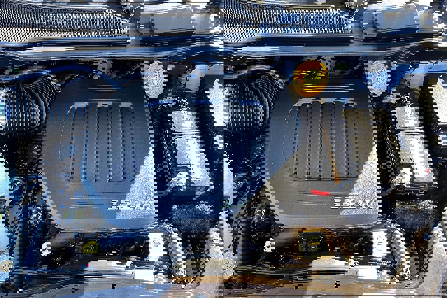 Used 2018 Dodge Grand Caravan SE w/ UConnect Hands-Free Group image 30