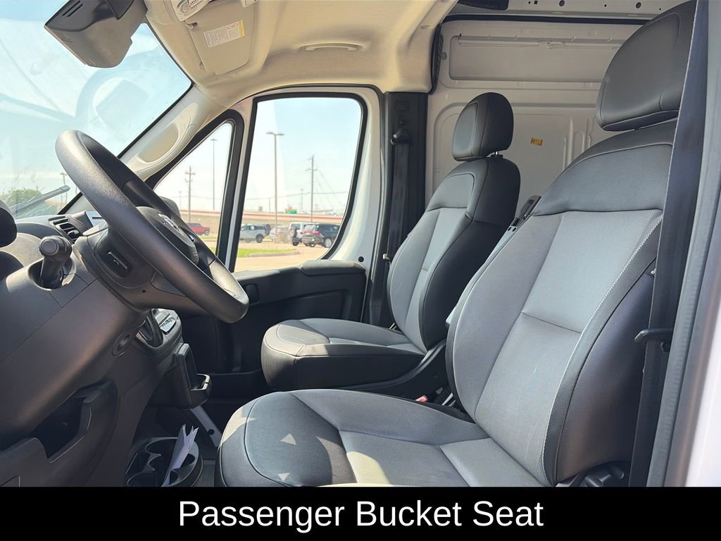 Used 2025 RAM ProMaster 2500 w/ Convenience Group FWD image 11