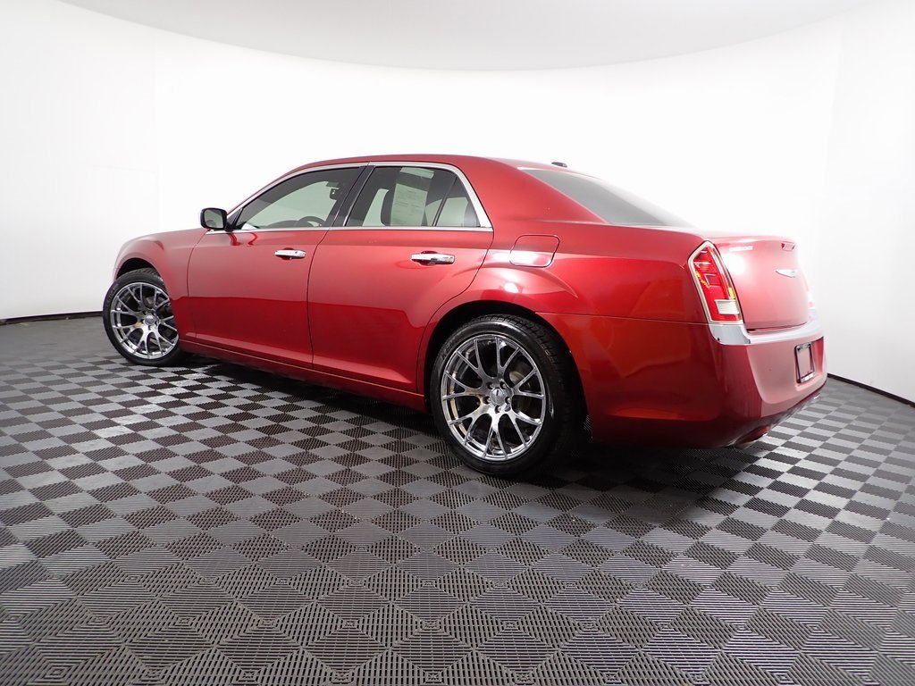 Used 2012 Chrysler 300 Limited image 6