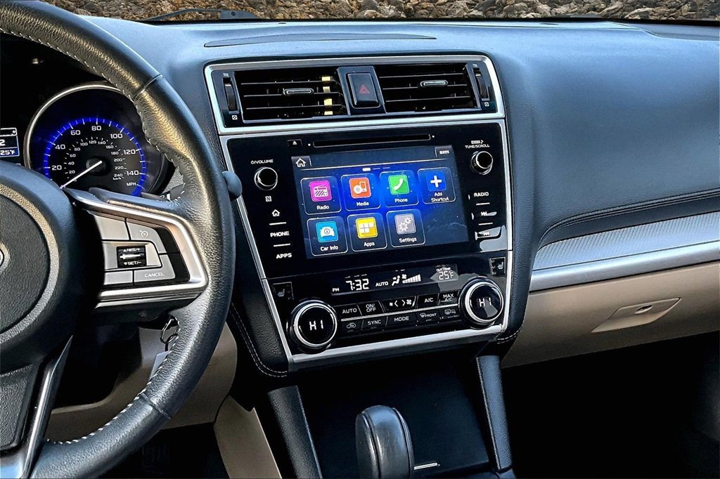 Used 2018 Subaru Outback 2.5i Premium image 6