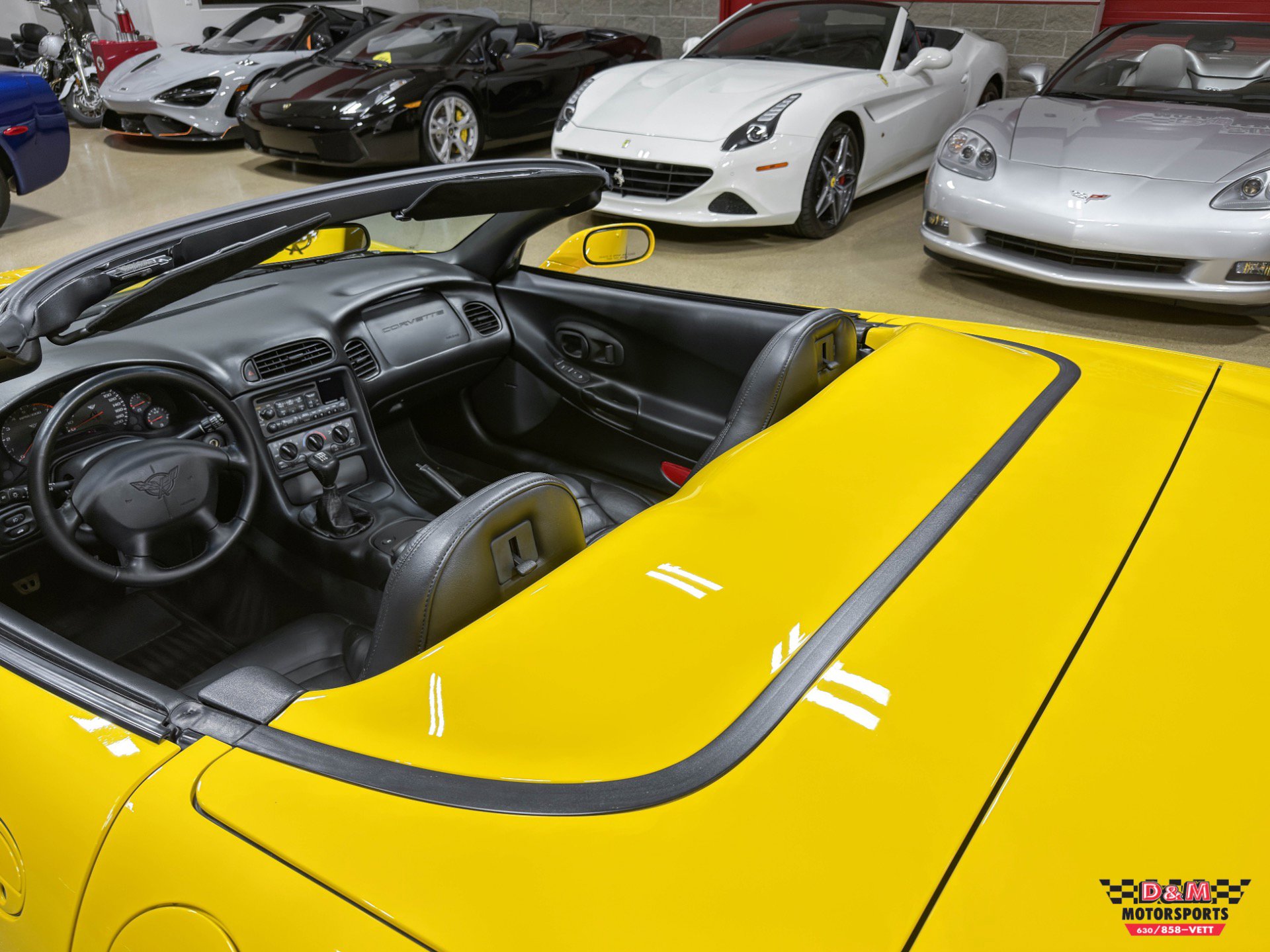 Used 2000 Chevrolet Corvette Convertible image 38