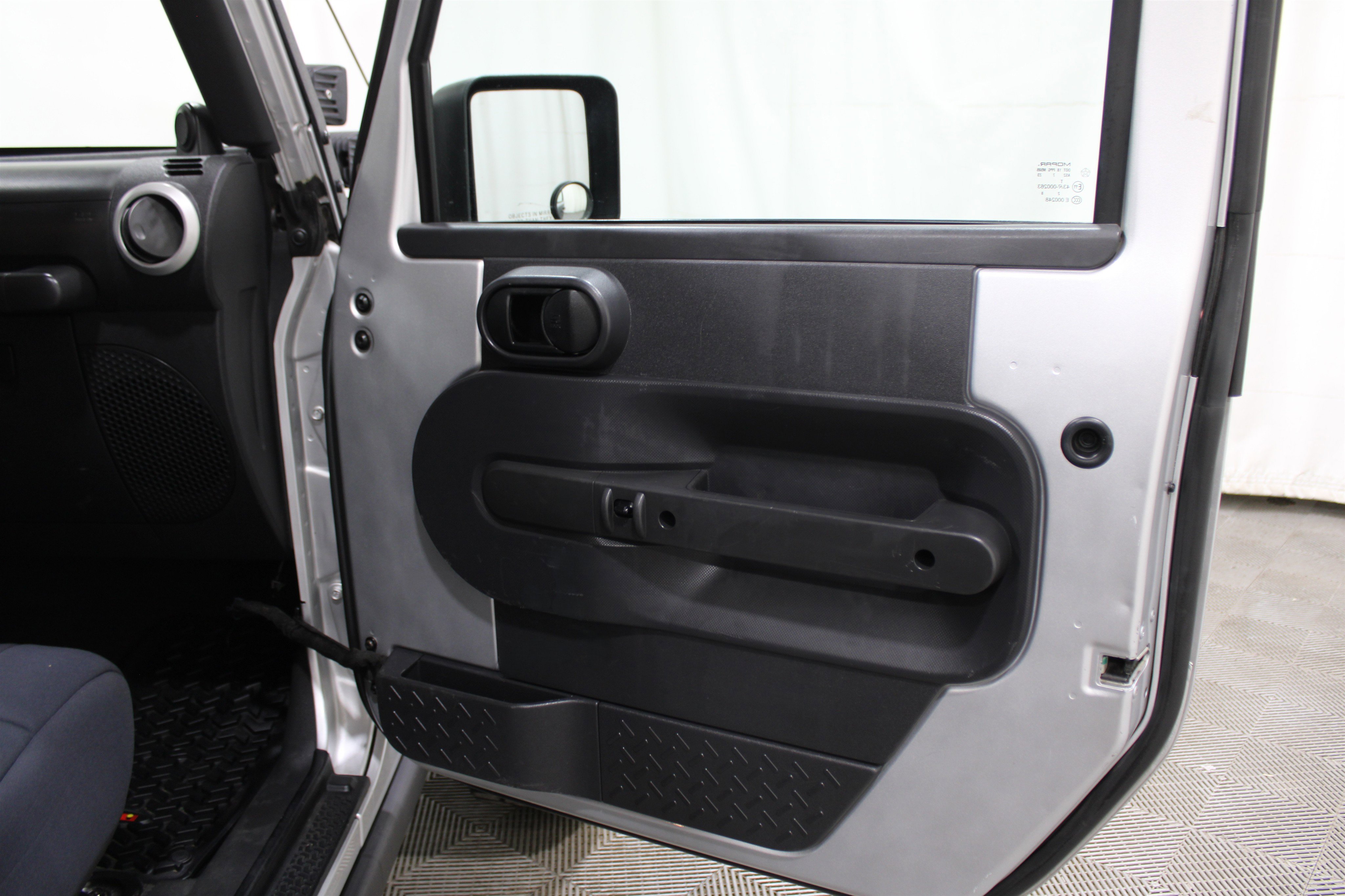 Used 2008 Jeep Wrangler Unlimited Sahara image 18