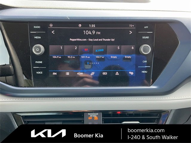 Used 2024 Volkswagen Taos SE image 22