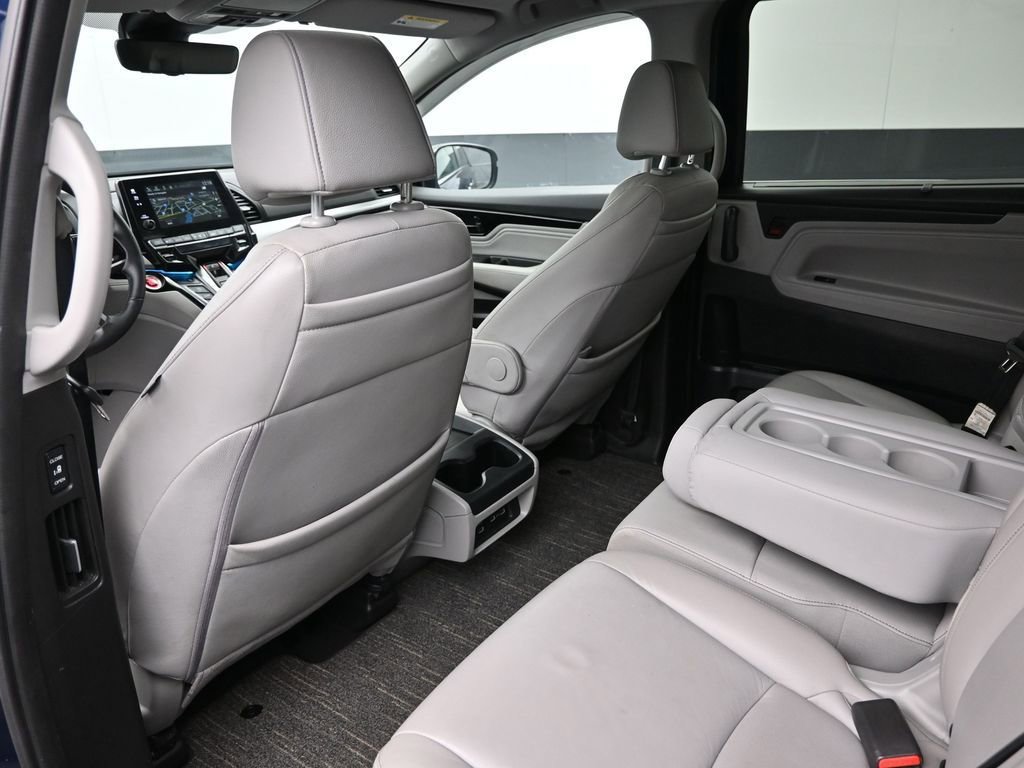 Certified 2024 Honda Odyssey Touring image 32