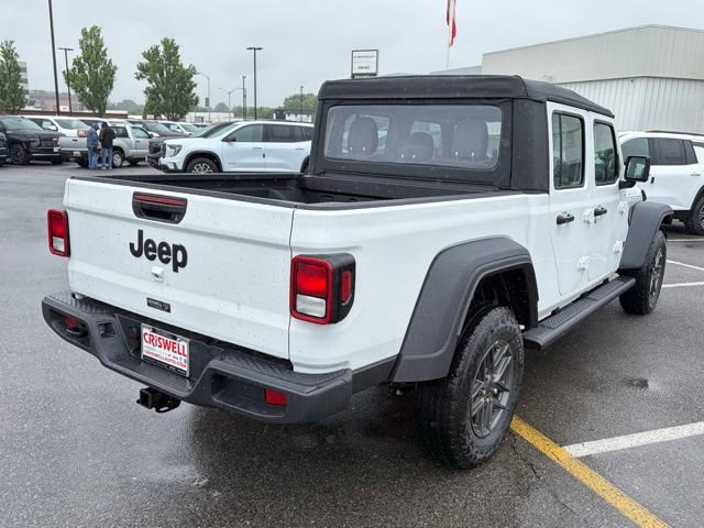 New 2026 Jeep Gladiator Sport AWD/4WD image 8