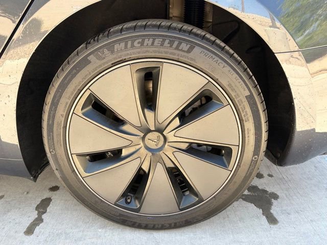 Used 2025 Tesla Model 3 Long Range image 5
