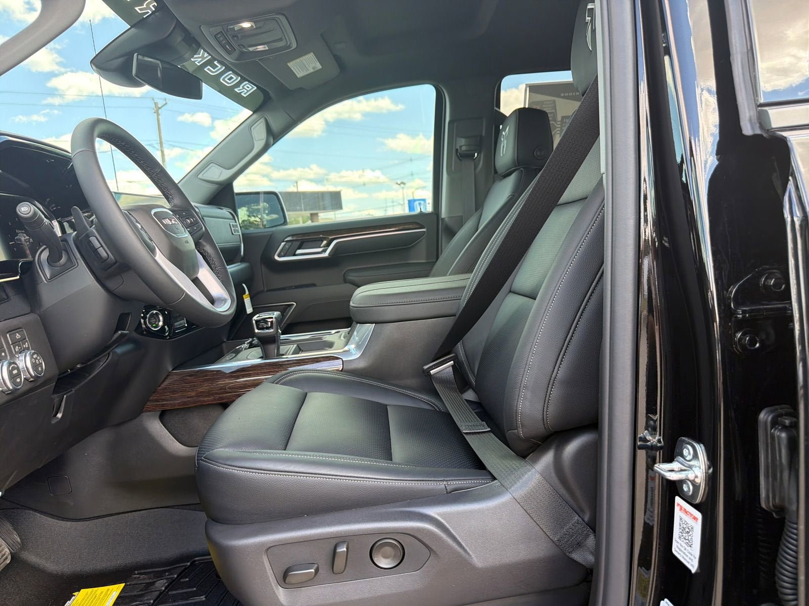 New 2026 GMC Sierra 1500 Elevation AWD/4WD image 13