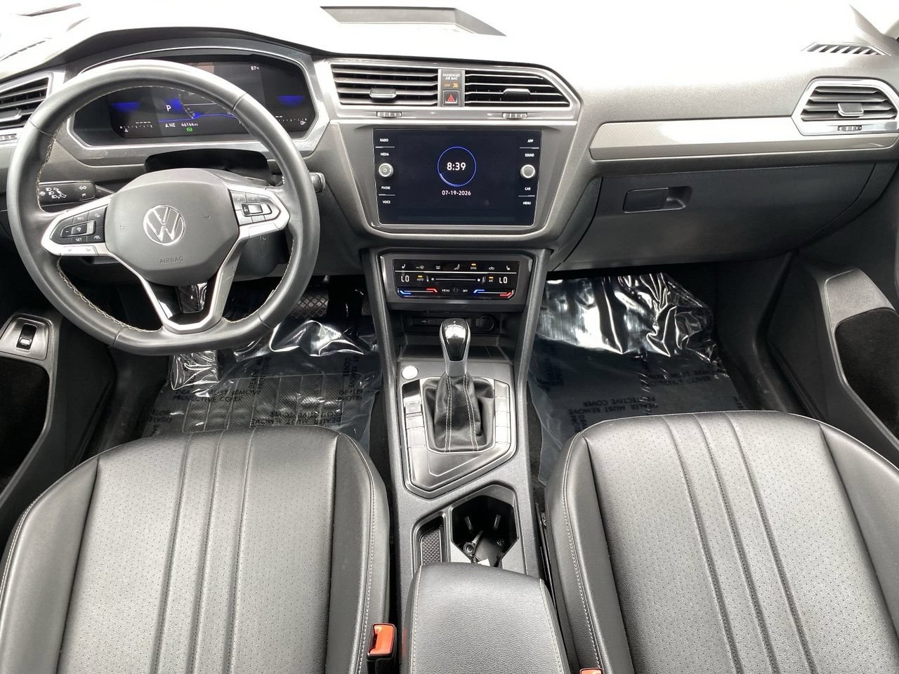 Used 2024 Volkswagen Tiguan SE FWD image 18