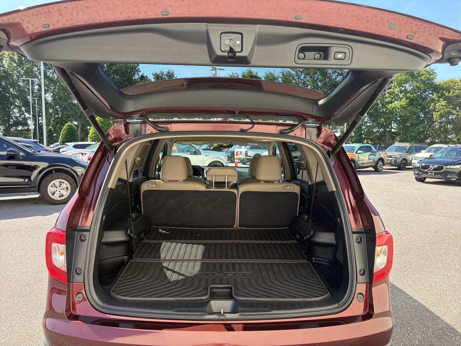 Used 2020 Honda Pilot EX-L image 10