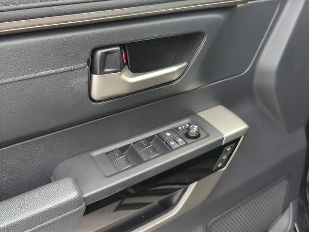 Used 2023 Toyota Tundra Limited image 11