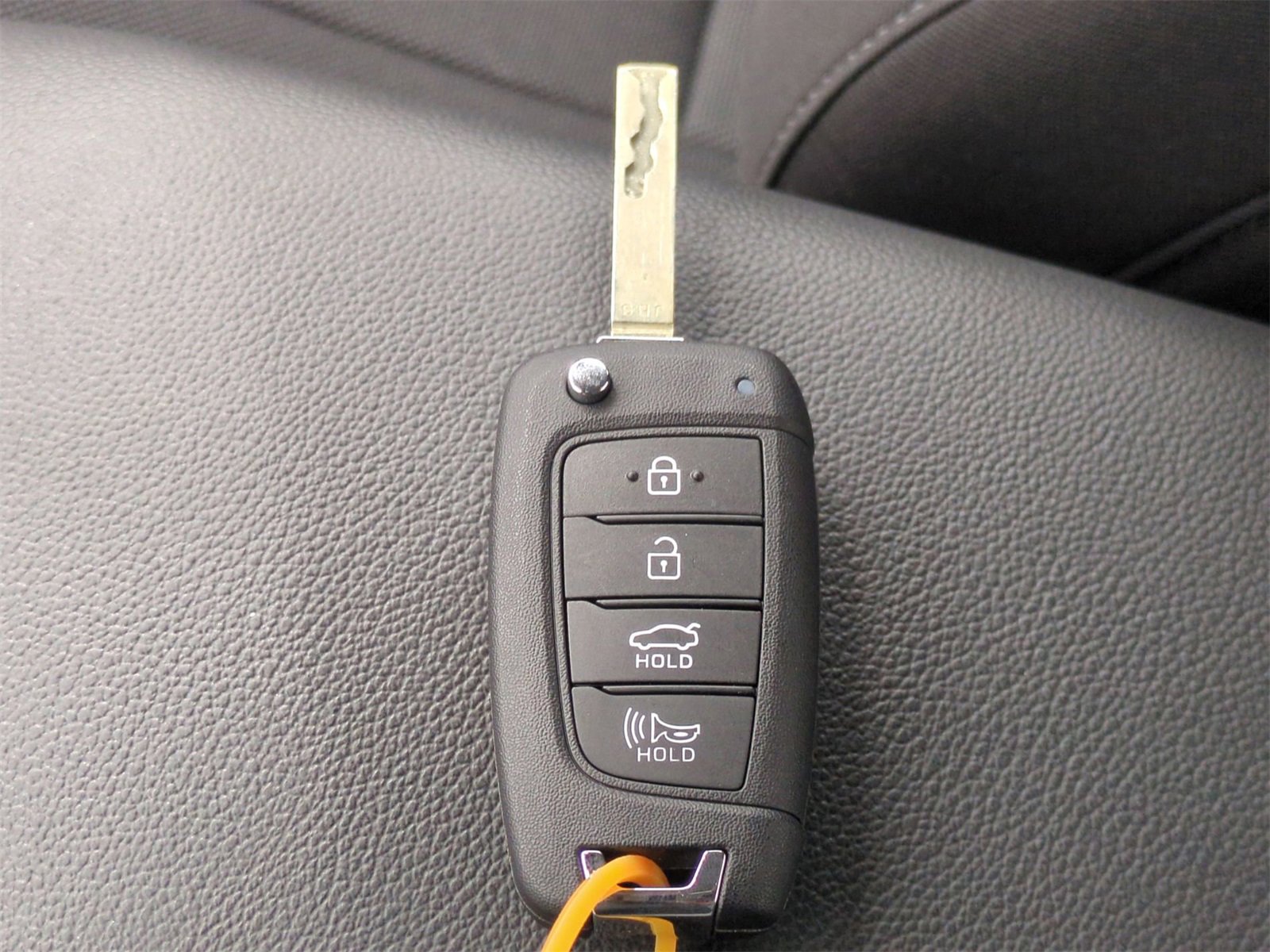 New 2025 Hyundai Elantra SE image 36