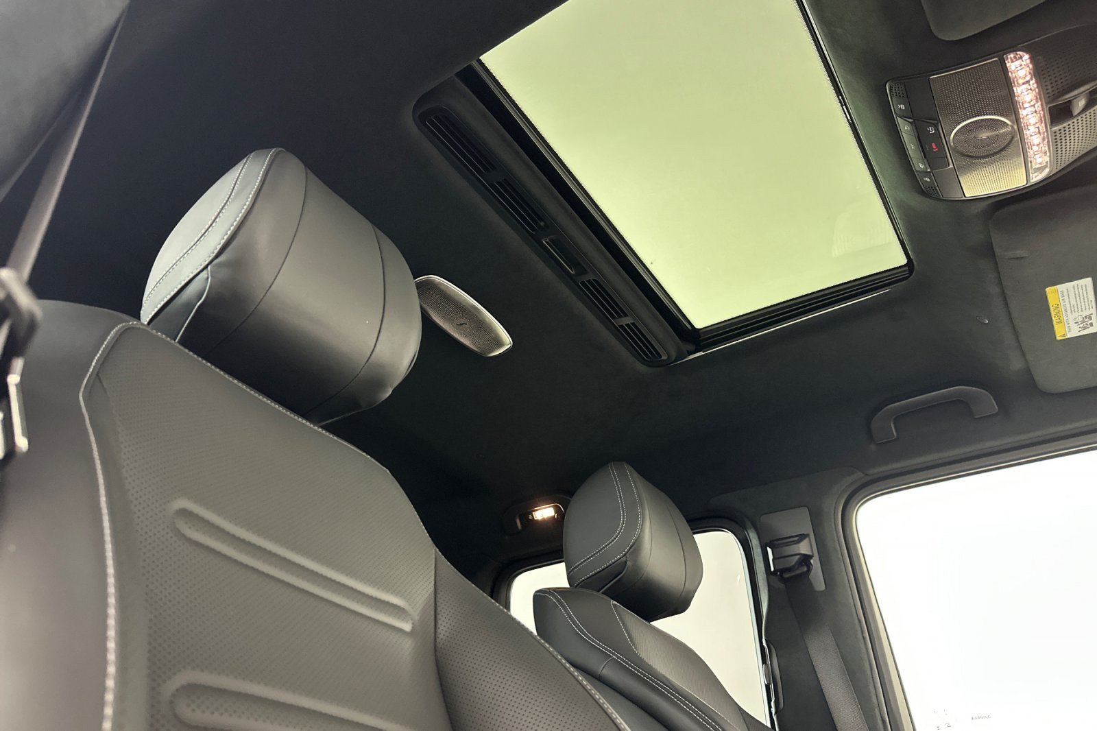 Used 2025 Mercedes-Benz G 550 image 16