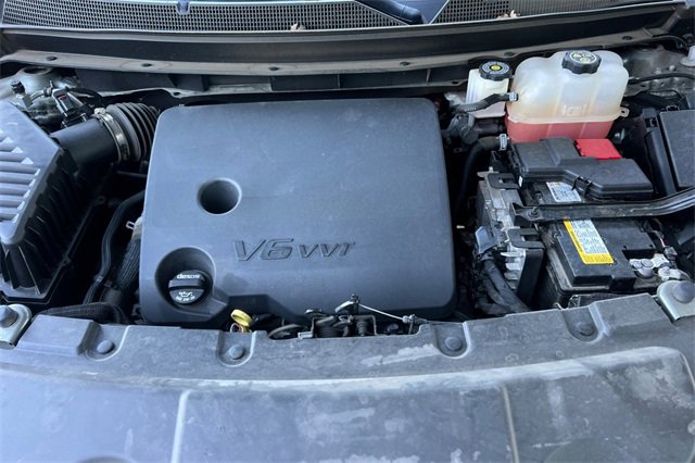 Used 2023 Chevrolet Traverse LT image 24