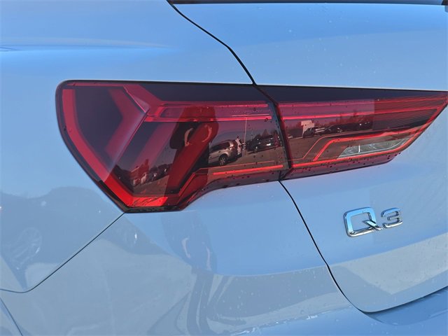 Used 2023 Audi Q3 2.0T Premium Plus w/ Premium Plus Package image 38