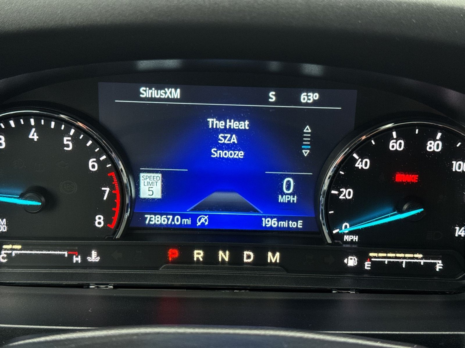 Used 2020 Ford Explorer XLT w/ Equipment Group 202A AWD/4WD image 17