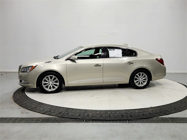 Used 2016 Buick LaCrosse Leather image 4