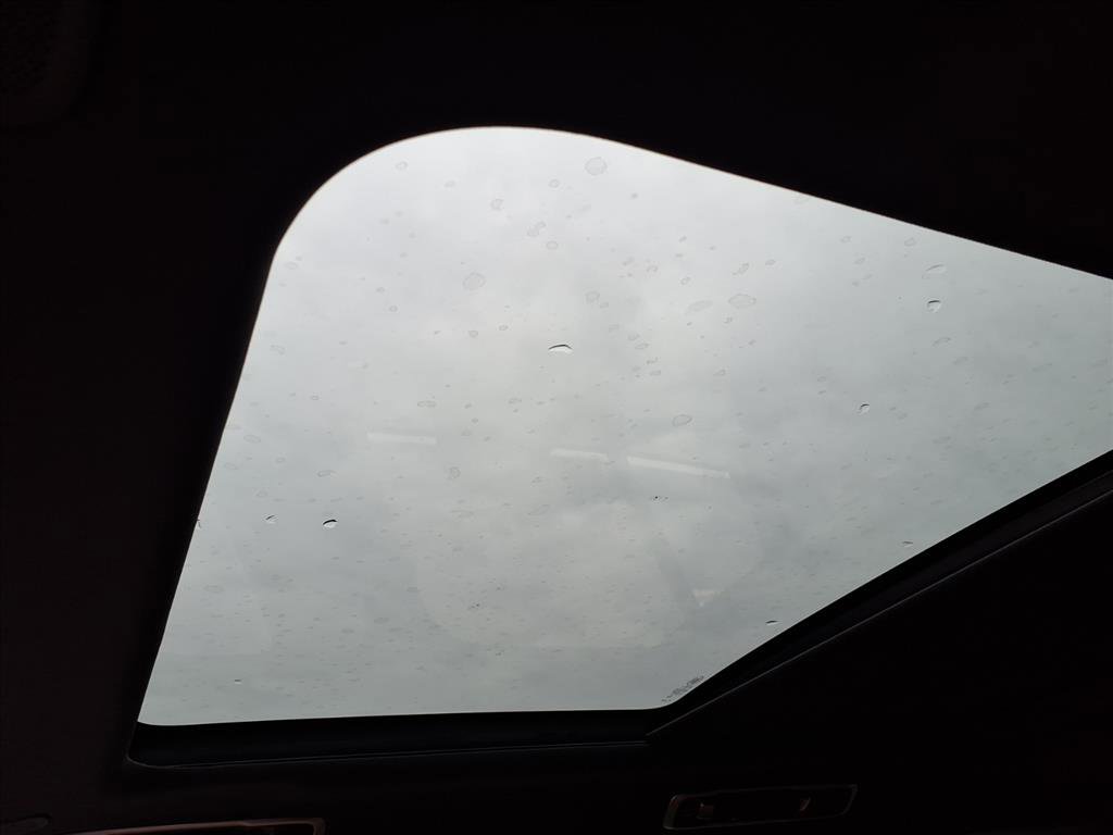 Certified 2024 Land Rover Range Rover SE image 18