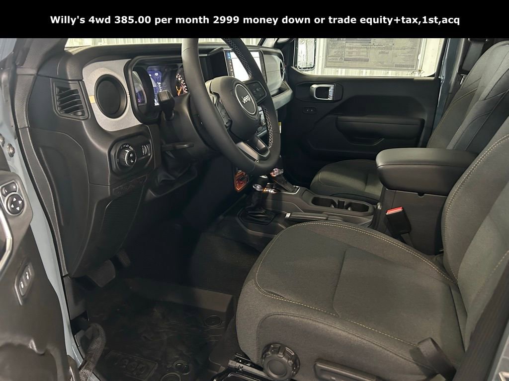 New 2025 Jeep Gladiator Sport image 7