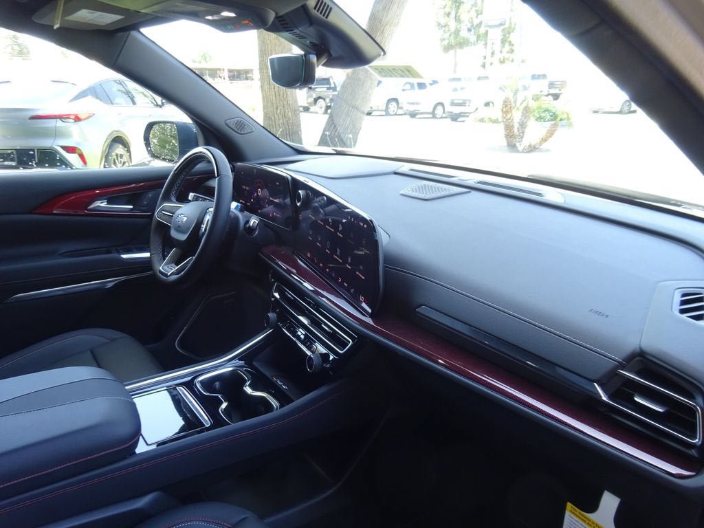 New 2026 Chevrolet Traverse Z71 w/ Enhanced Driving Package AWD/4WD image 14