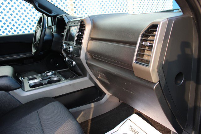 Used 2020 Ford Expedition XLT image 12