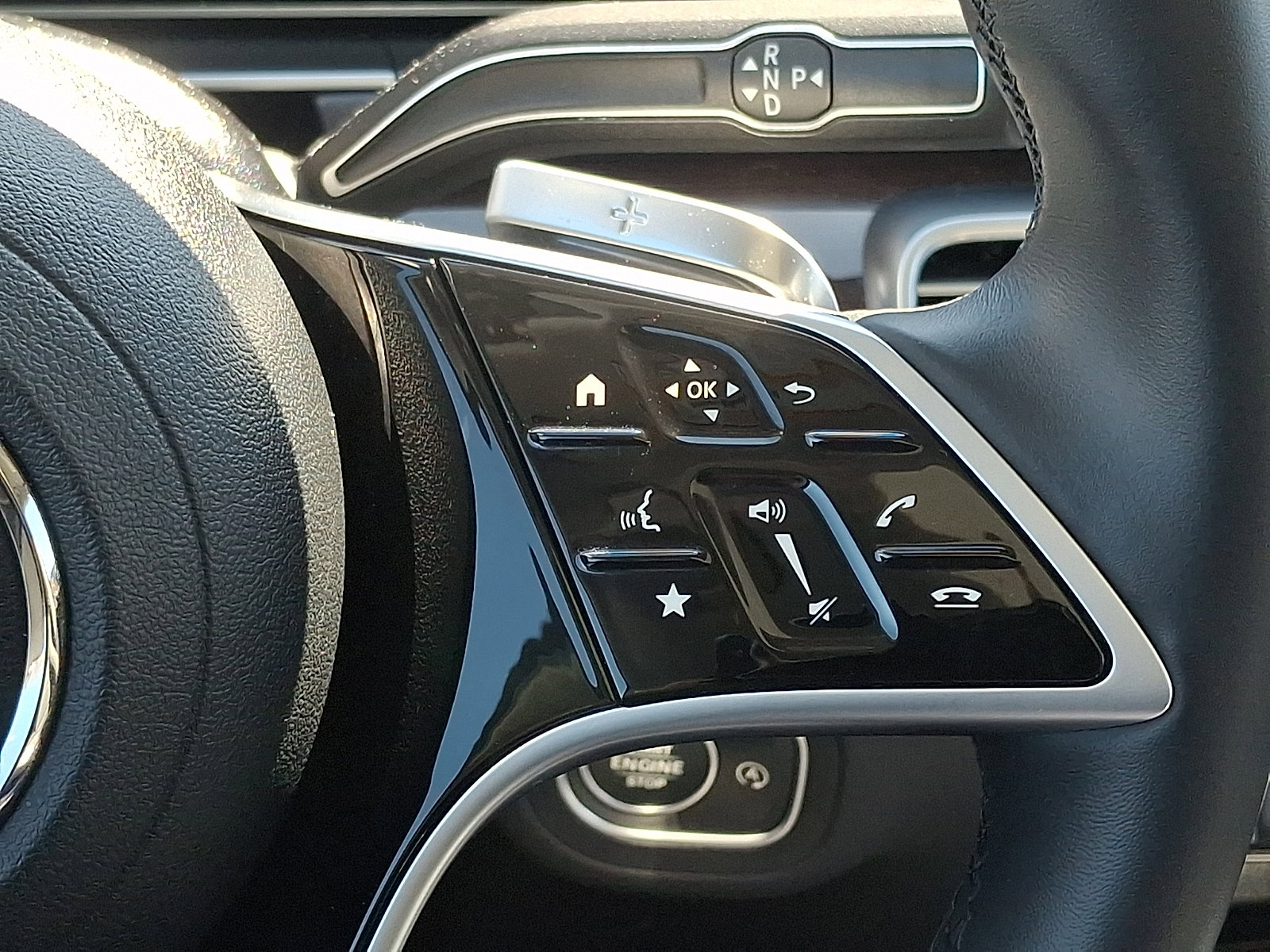 Certified 2025 Mercedes-Benz GLE 450 4MATIC image 25