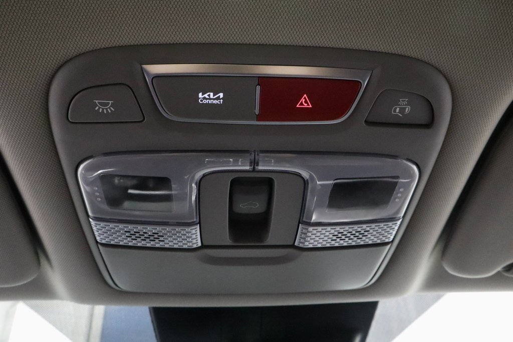 Used 2025 Kia Telluride S image 22