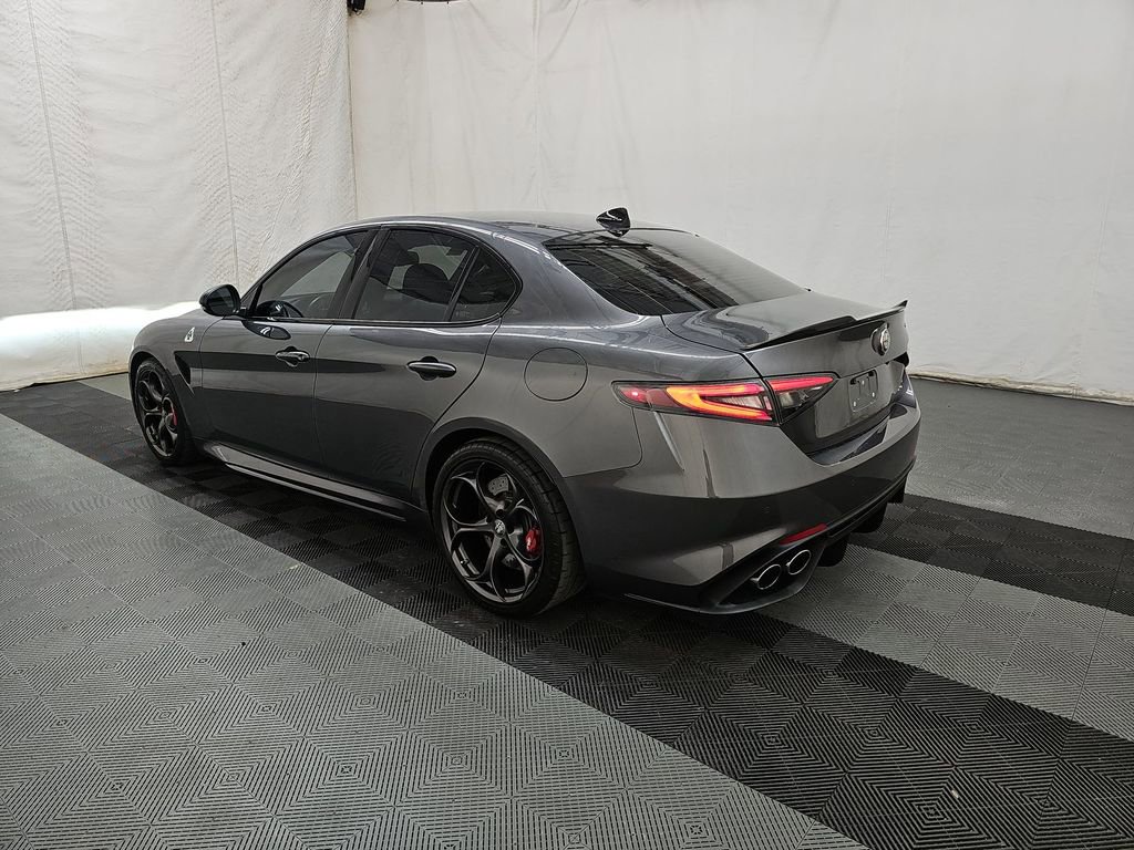Used 2024 Alfa Romeo Giulia Quadrifoglio w/ Active Assist Plus Package RWD image 4