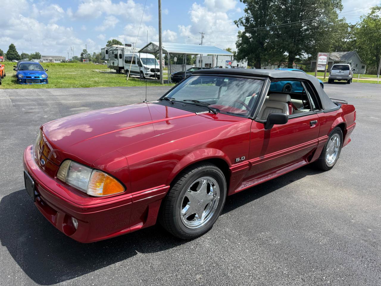 Used 1992 Ford Mustang GT RWD image 8