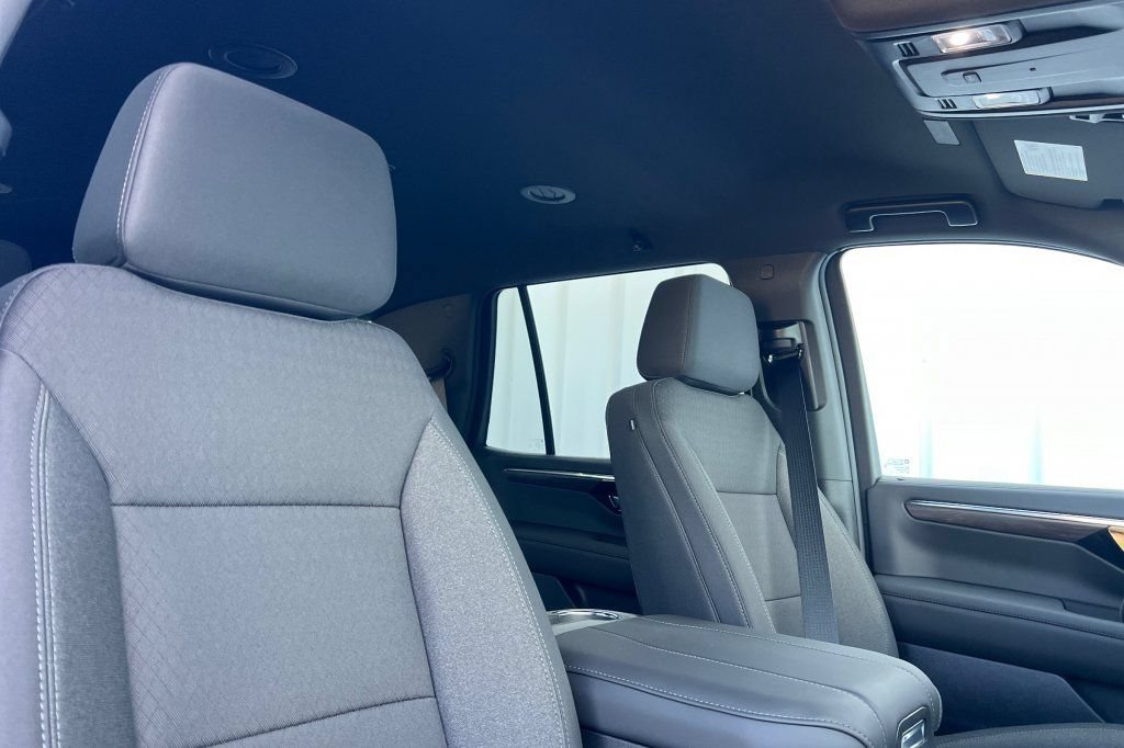 New 2026 Chevrolet Tahoe LS w/ Max Trailering Package AWD/4WD image 15