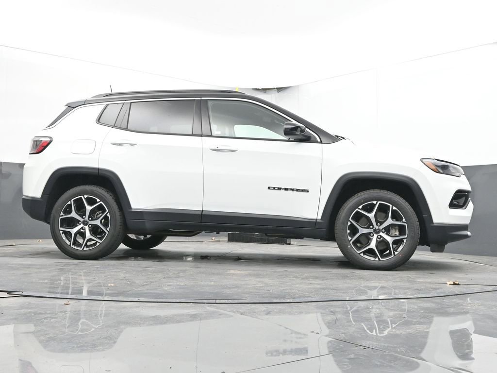 Used 2025 Jeep Compass Limited AWD/4WD image 53