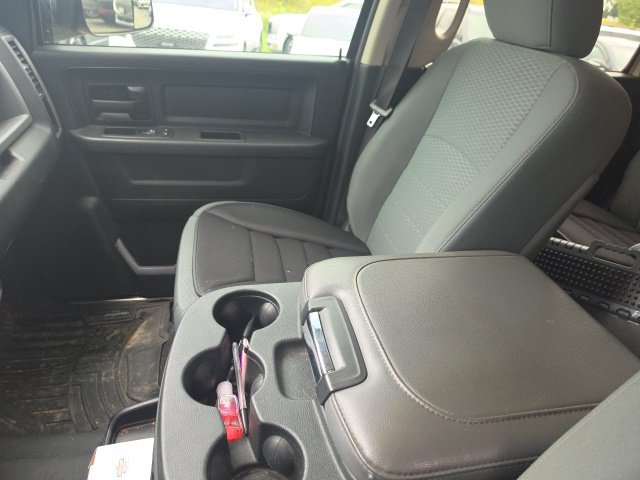 Used 2016 RAM 2500 Tradesman w/ Chrome Appearance Group AWD/4WD image 9