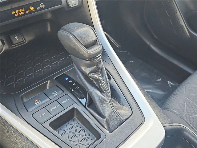 Certified 2021 Toyota RAV4 XLE FWD image 12