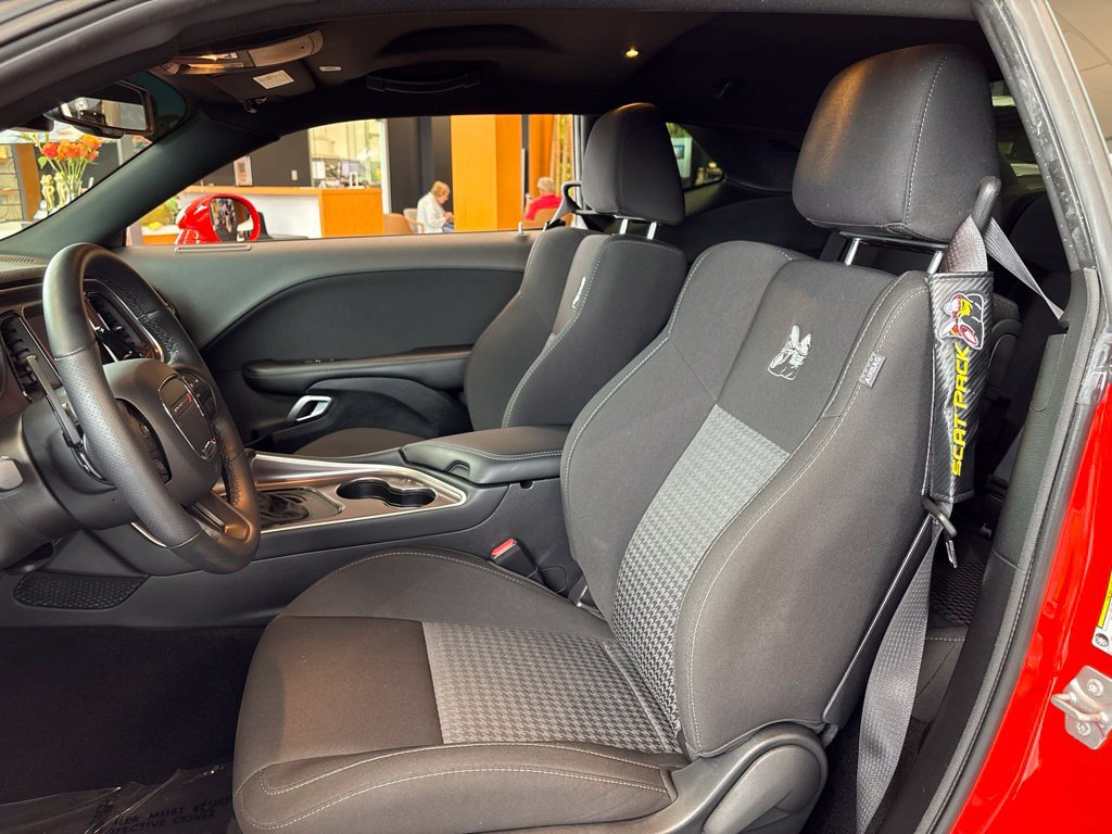 Used 2021 Dodge Challenger R/T Scat Pack w/ Scat Pack Stripe RWD image 19