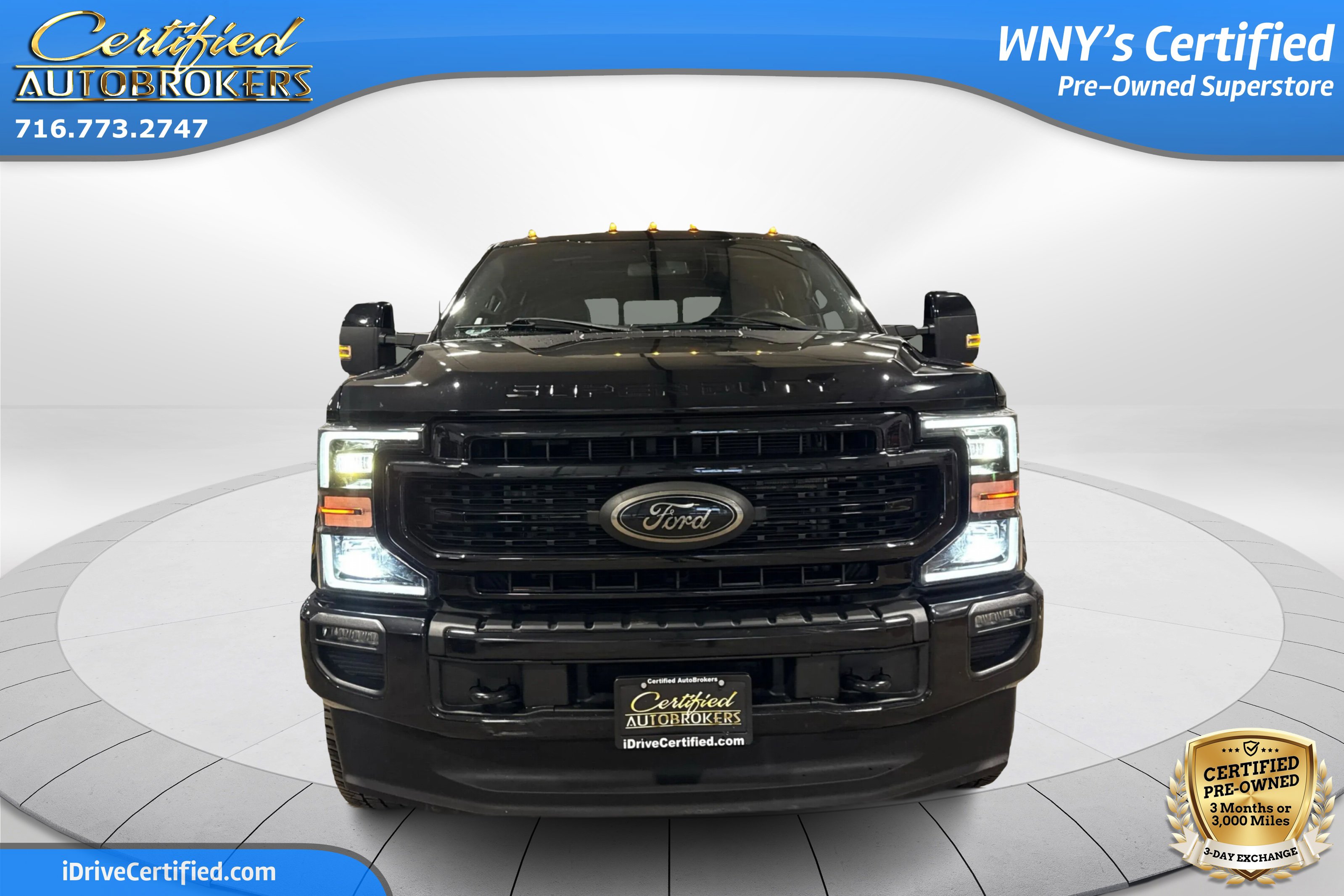 Used 2022 Ford F250 Lariat w/ Black Appearance Package image 2
