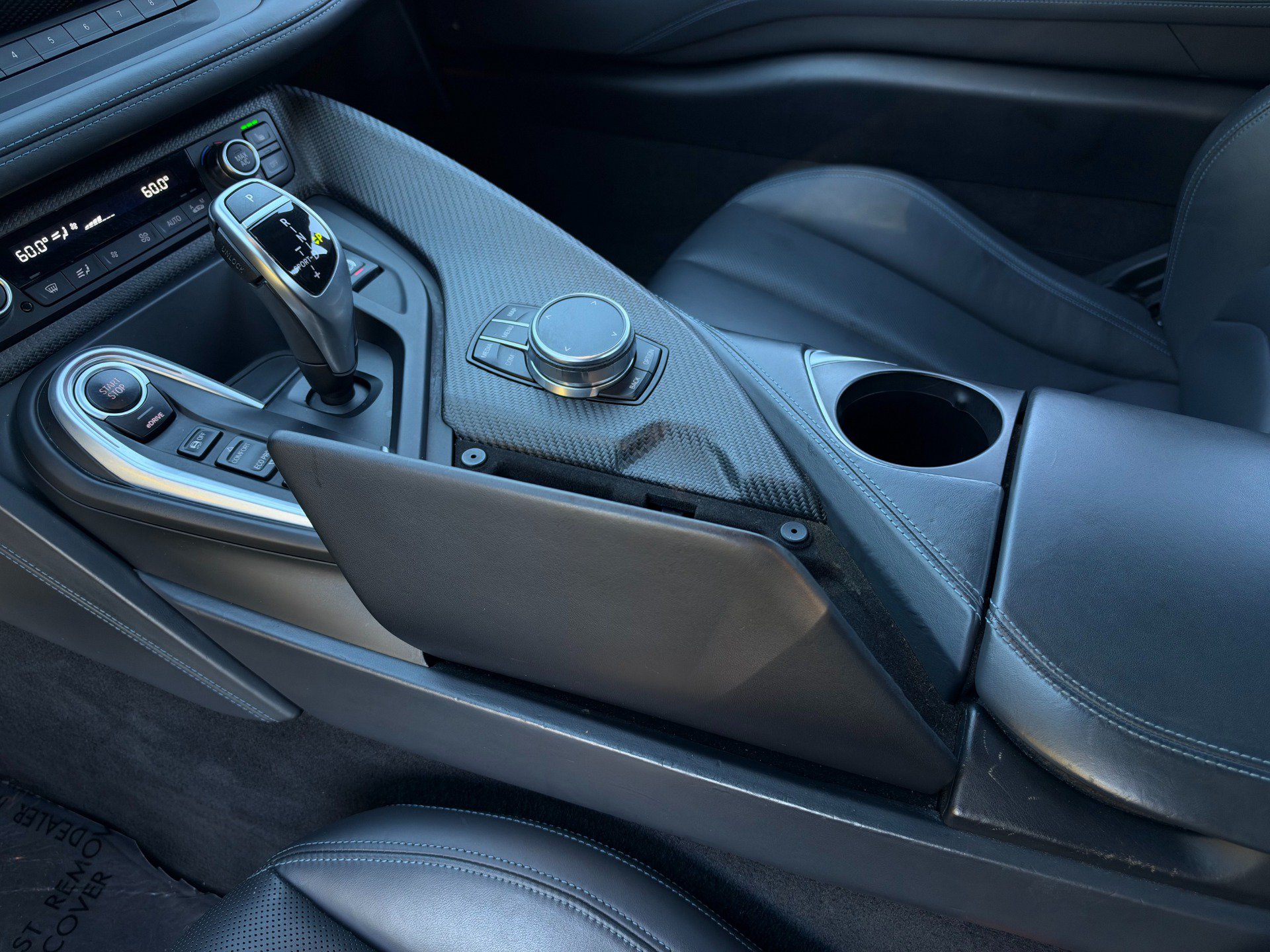 Used 2019 BMW i8 Roadster AWD/4WD image 38