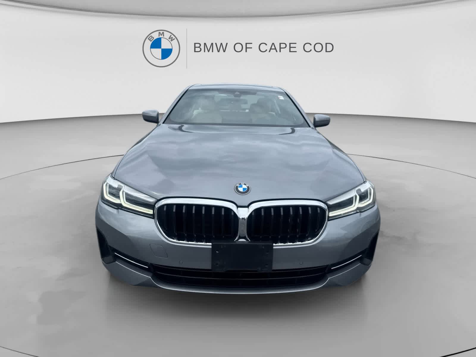 Used 2023 BMW 530i xDrive w/ Convenience Package AWD/4WD image 4